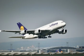 Schneller fit fühlen bei Reise-Jetlag
